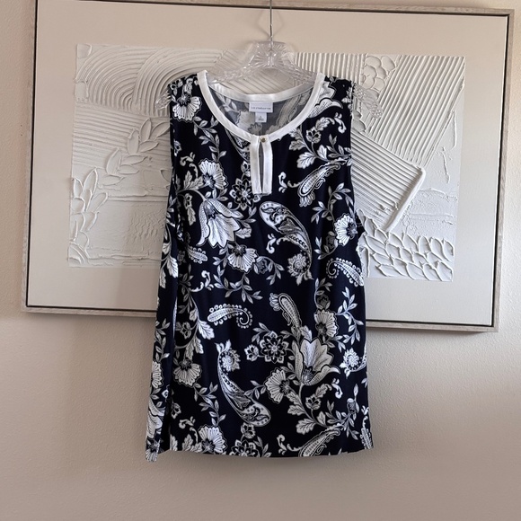 Liz Claiborne NWT Women's SZ L Navy Blue w/ White Floral Paisley Tank Top - Picture 1 of 13